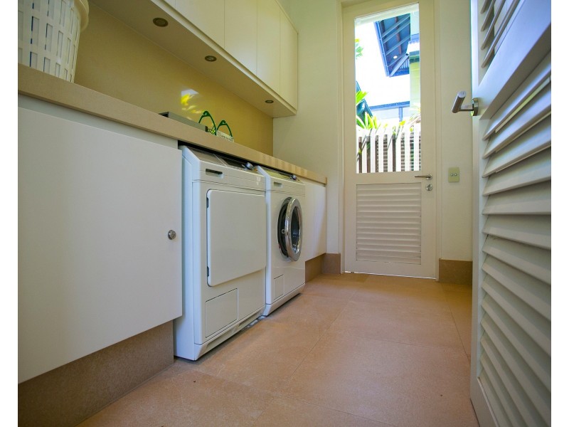 Lot 4 Beachfront Mirage, Port Douglas QLD 4877