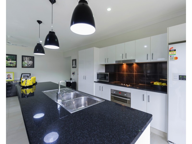 18 Lou Prince Drive, Bonnie Doon QLD 4873