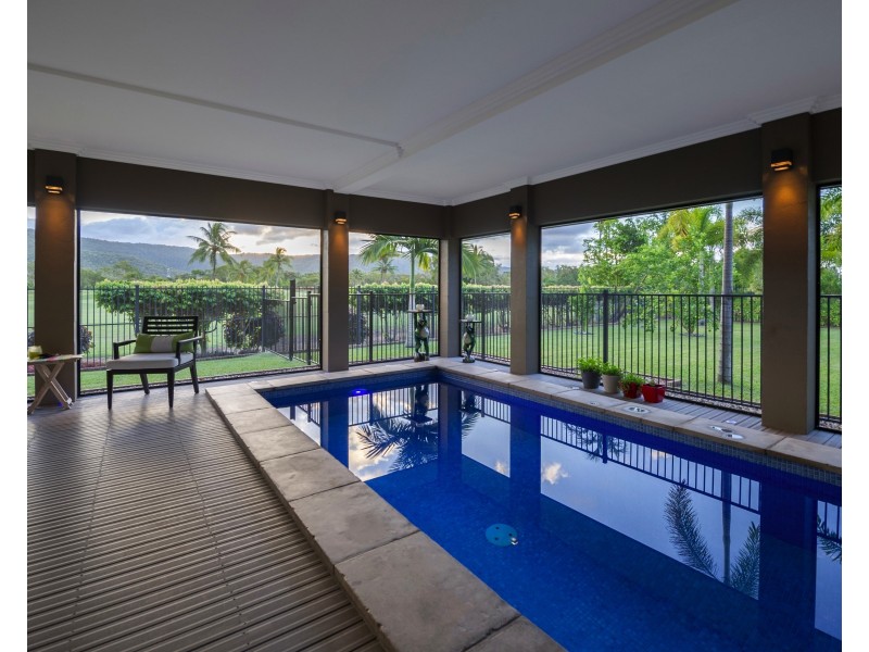 83 Mitre Street, Port Douglas QLD 4877