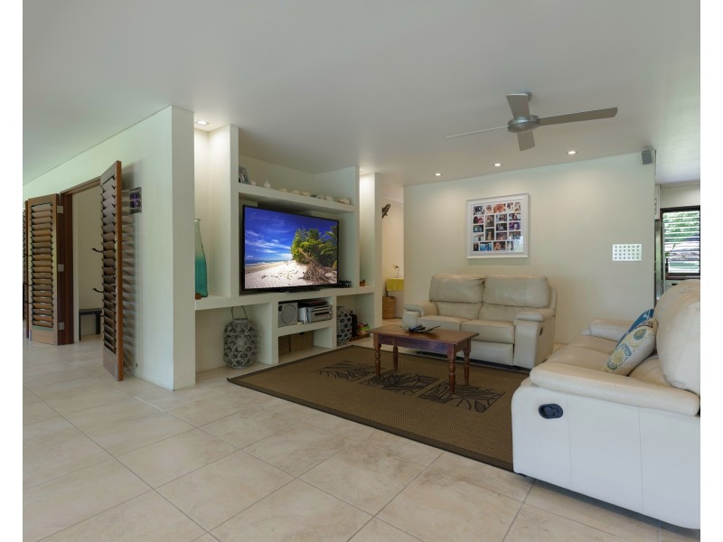 26-28 Coral Sea Drive, Mossman QLD 4873