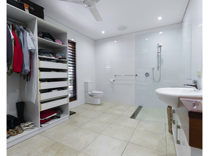 26-28 Coral Sea Drive, Mossman QLD 4873