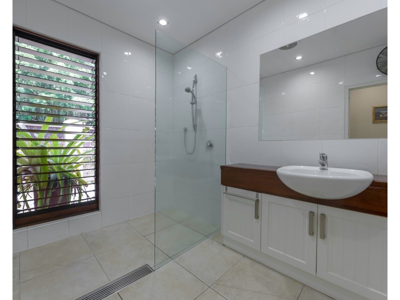 26-28 Coral Sea Drive, Mossman QLD 4873