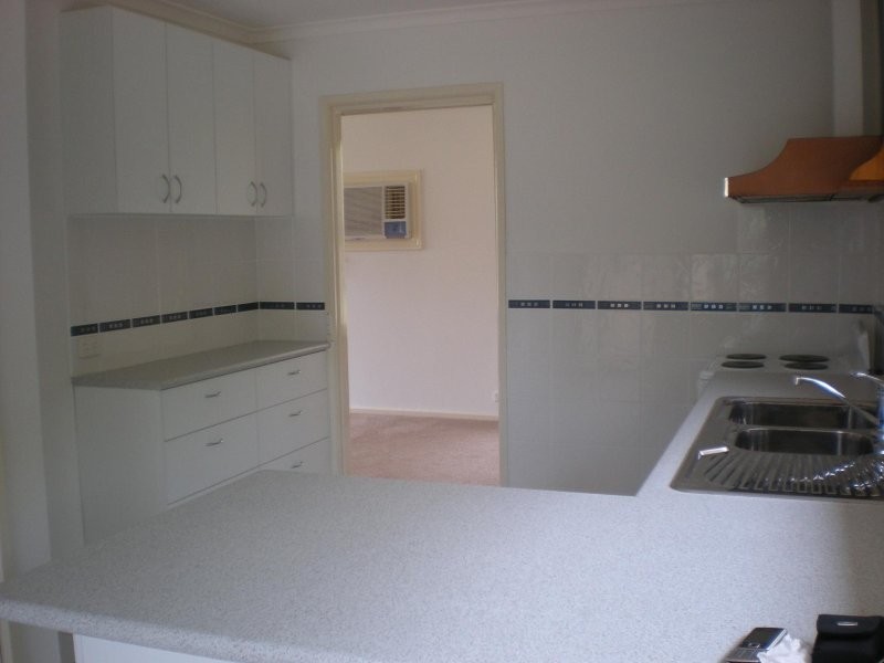 4 Emerson Close, Frankston VIC 3199