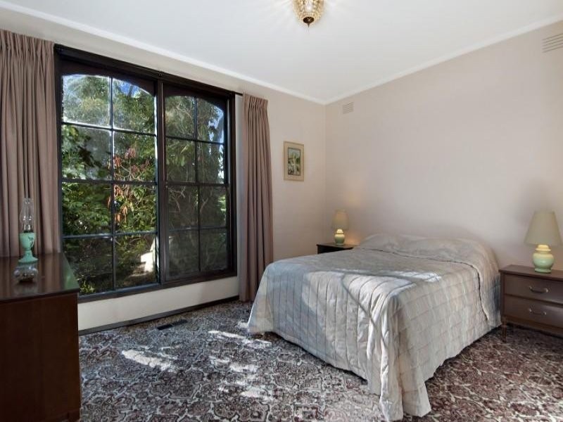 4 Seaview Road, Frankston South VIC 3199