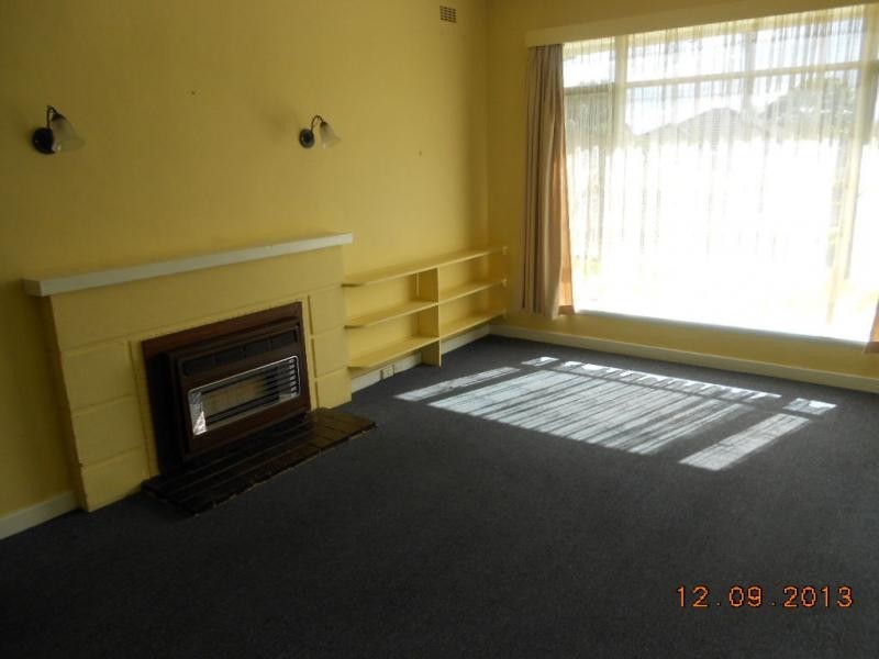 12 Dell Road, Frankston VIC 3199