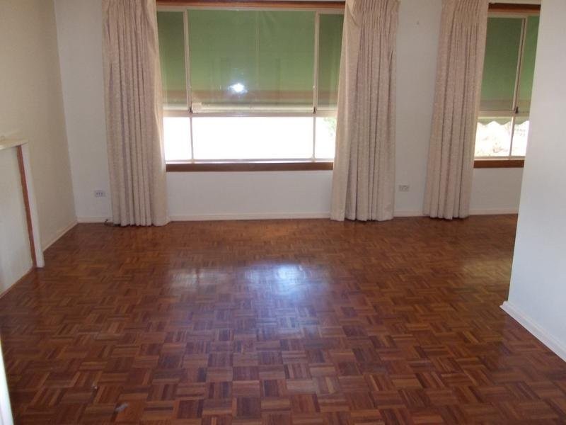 81 Nursery Avenue, Frankston VIC 3199