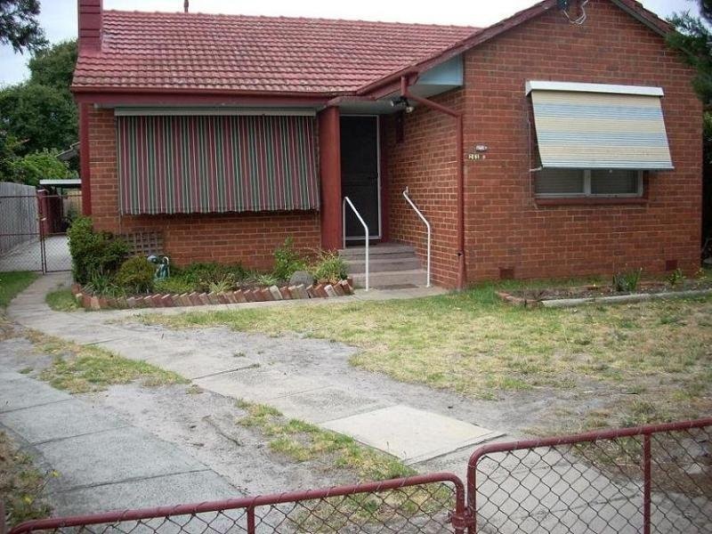261 Frankston Dandenong Road, Frankston North VIC 3200