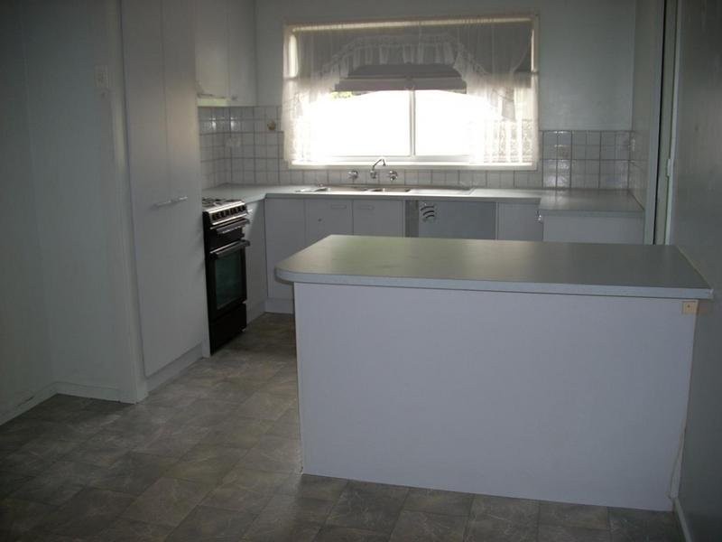 261 Frankston Dandenong Road, Frankston North VIC 3200