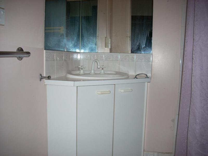 261 Frankston Dandenong Road, Frankston North VIC 3200