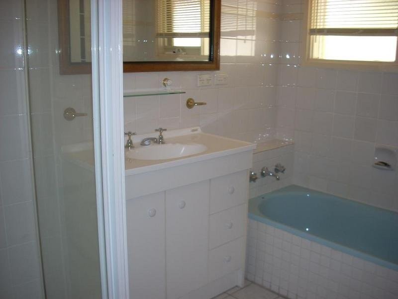 50 Kashmir Crescent, Frankston VIC 3199