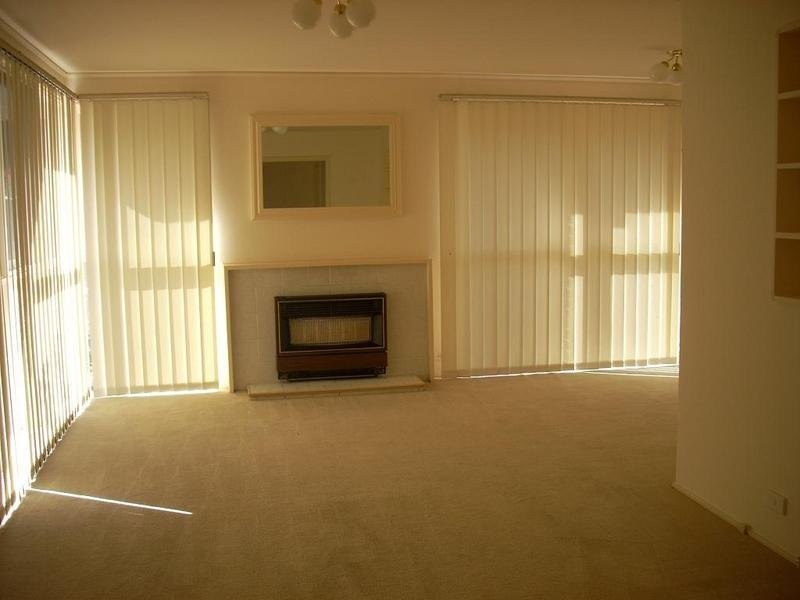 50 Kashmir Crescent, Frankston VIC 3199