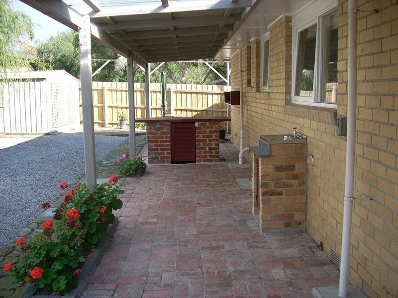 50 Kashmir Crescent, Frankston VIC 3199