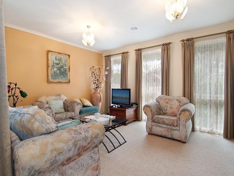 40 Milroy Crescent, Seaford VIC 3198