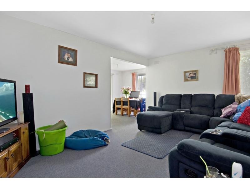 39 Bunarong Crescent, Frankston VIC 3199