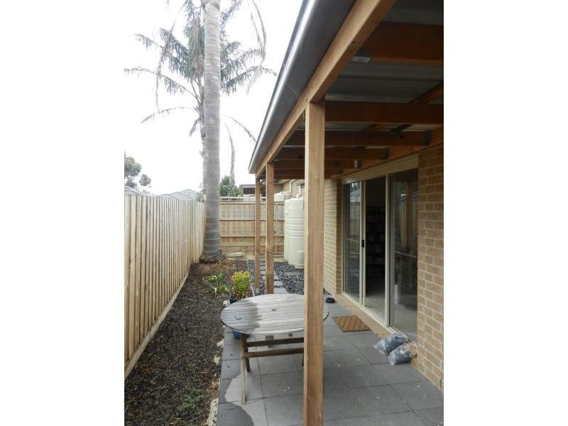 Unit 1/50-52 McCormicks Road, Skye VIC 3977