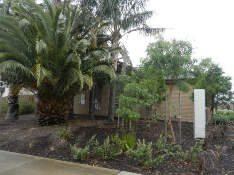 Unit 1/50-52 McCormicks Road, Skye VIC 3977