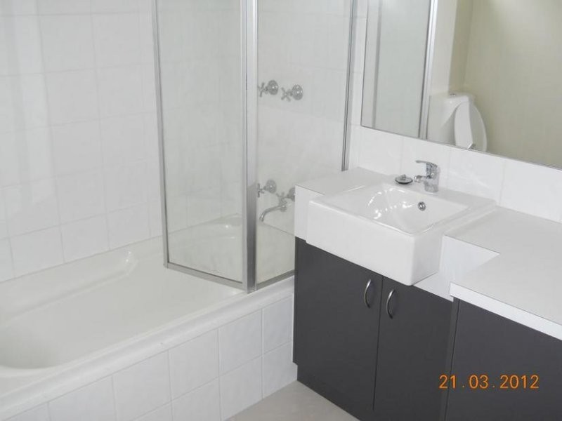 1/6 Fairway Street, Frankston VIC 3199