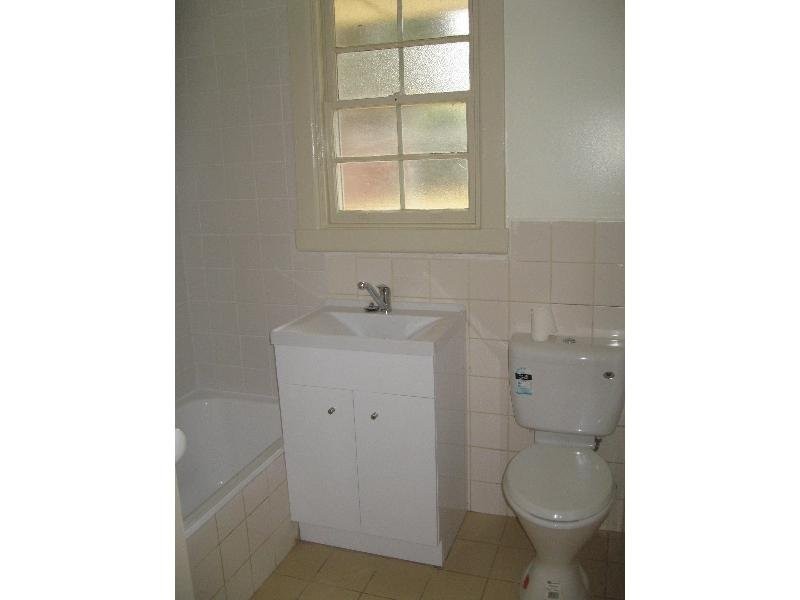 12 Cecil Street, Frankston VIC 3199