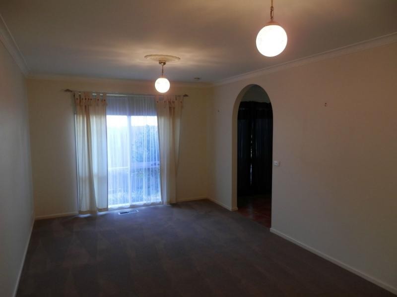 47 Helvetia Court, Frankston VIC 3199