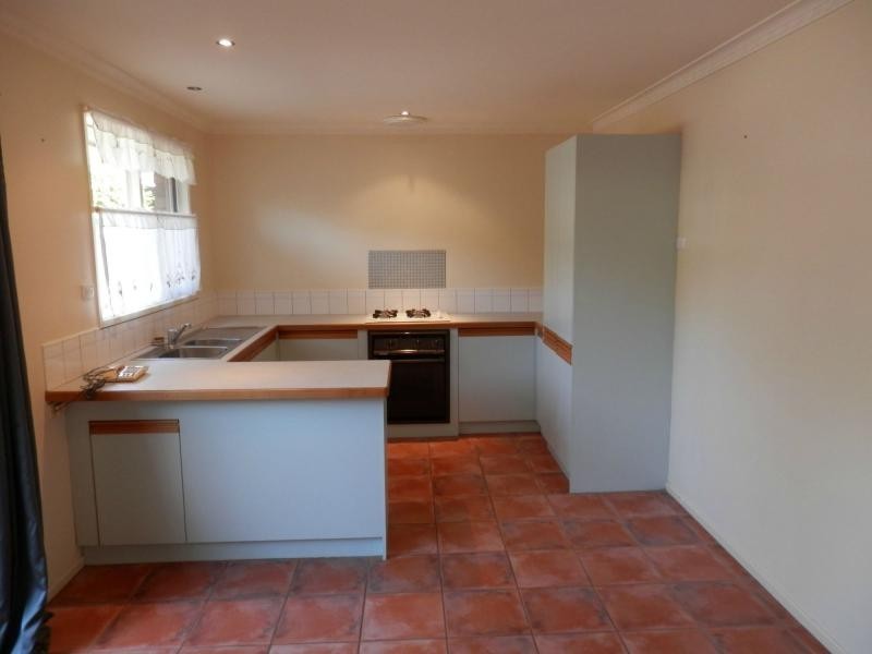 47 Helvetia Court, Frankston VIC 3199