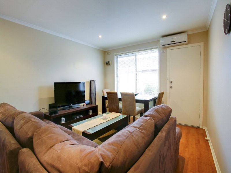 1/27 McMahons Road, Frankston VIC 3199