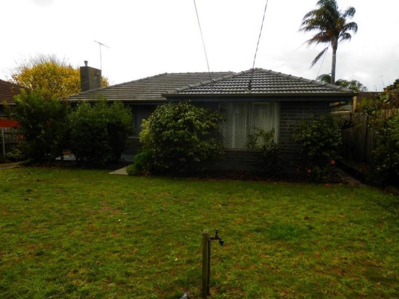 39 Brentwood Crescent, Frankston VIC 3199