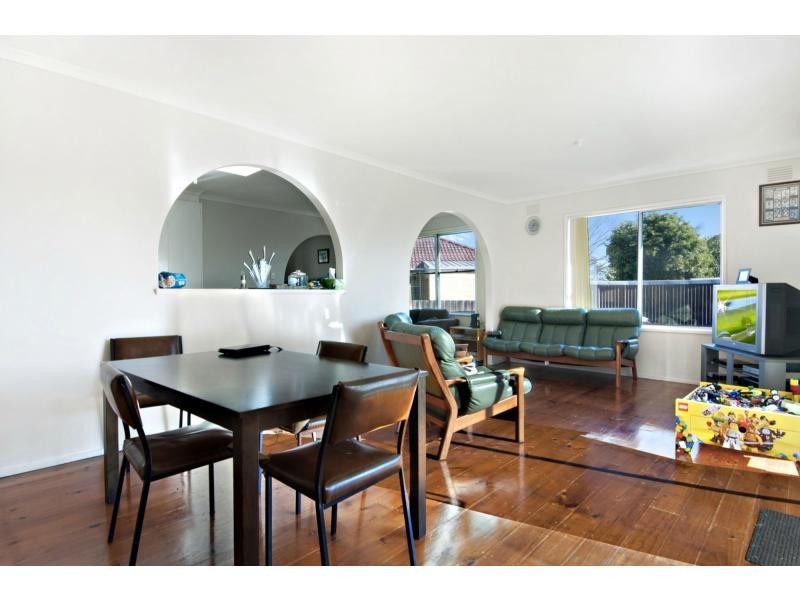 7 Jarrah Court, Frankston North VIC 3200