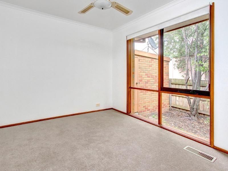 2/12 Neville Avenue, Seaford VIC 3198