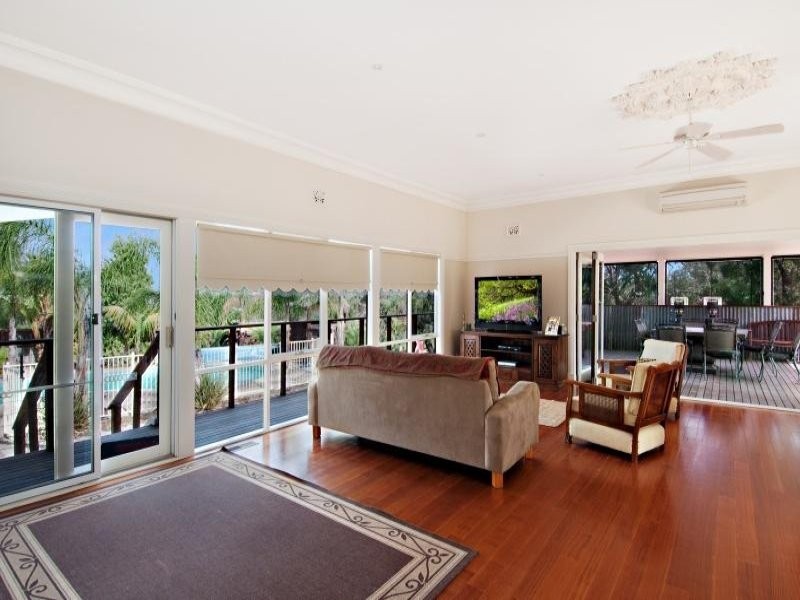 105 Weeroona Road, Langwarrin South VIC 3911