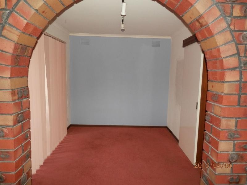 5 Caprice Court, Frankston VIC 3199