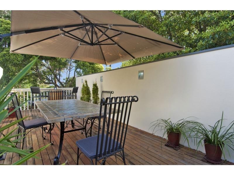 20 Wimbledon Avenue, Mount Eliza VIC 3930