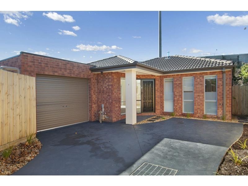 1 & 3/2 Jolly Street, Frankston VIC 3199