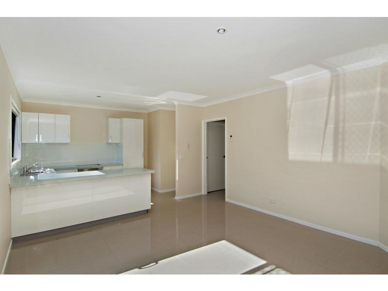 1 & 3/2 Jolly Street, Frankston VIC 3199