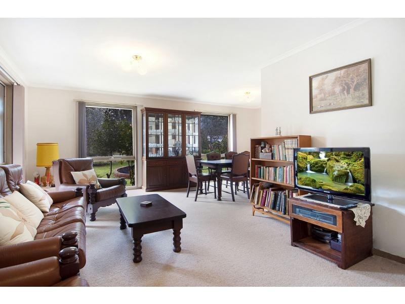 34 Parkside Crescent, Mornington VIC 3931