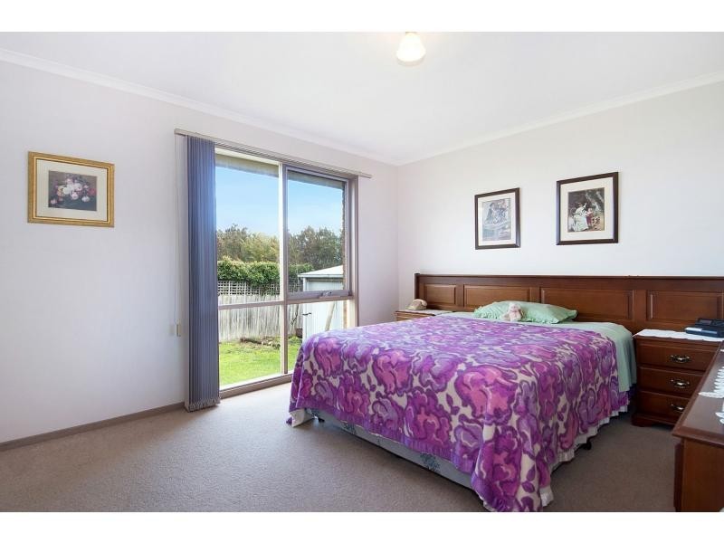 34 Parkside Crescent, Mornington VIC 3931