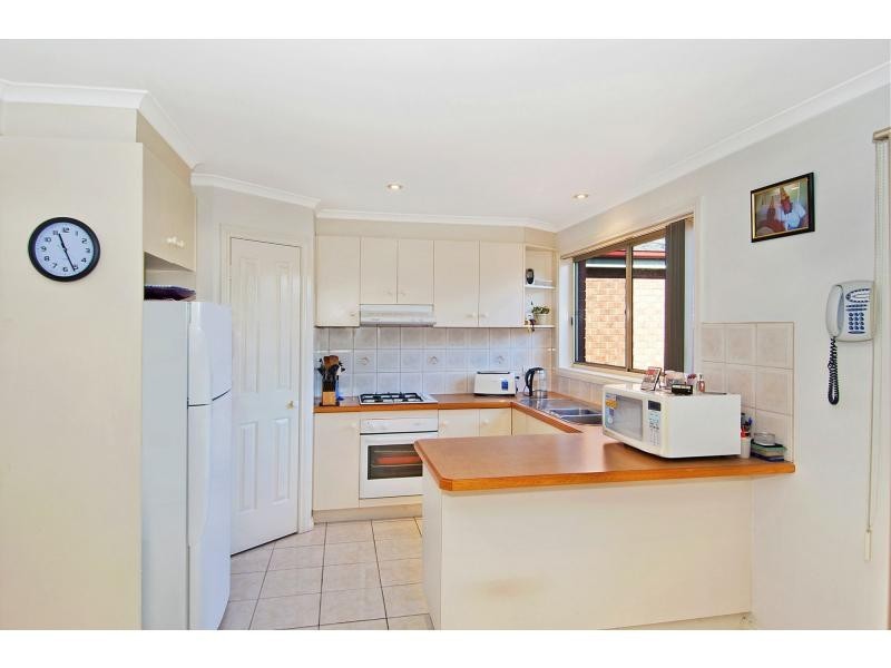 2/58 Skye Road, Frankston VIC 3199