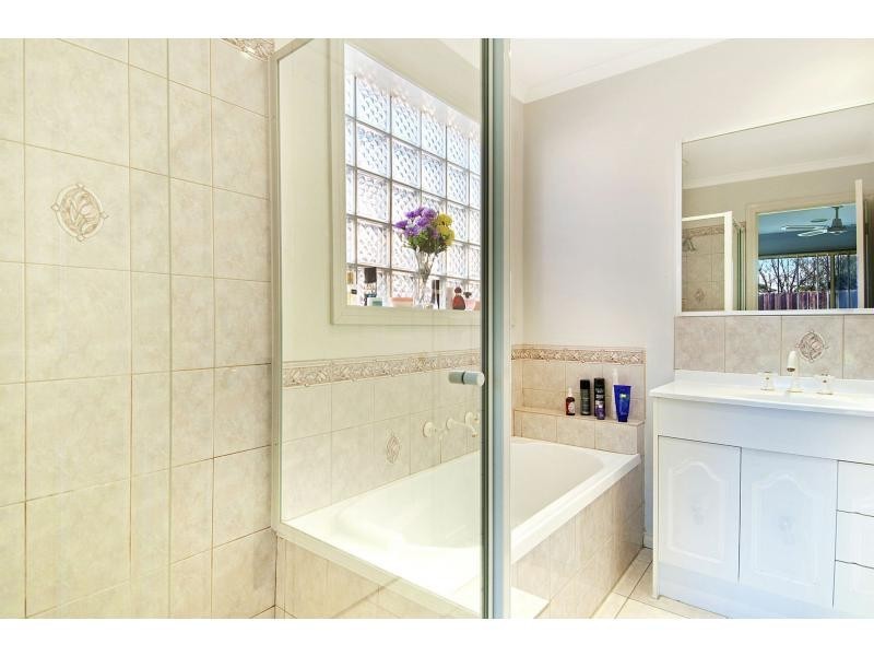 2/58 Skye Road, Frankston VIC 3199