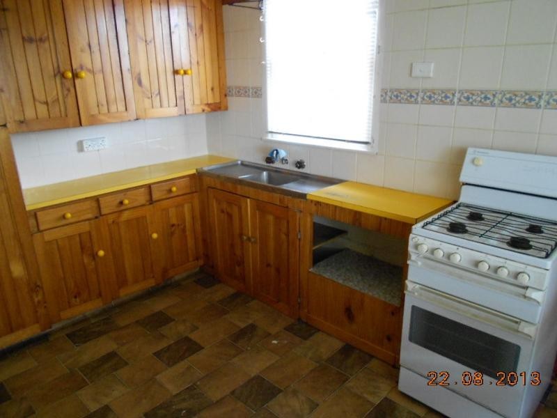 245 Frankston Dandenong Road, Frankston North VIC 3200