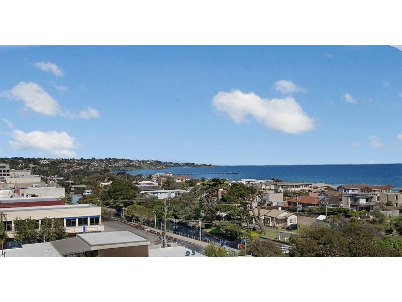 11 Fitzroy Avenue, Frankston VIC 3199