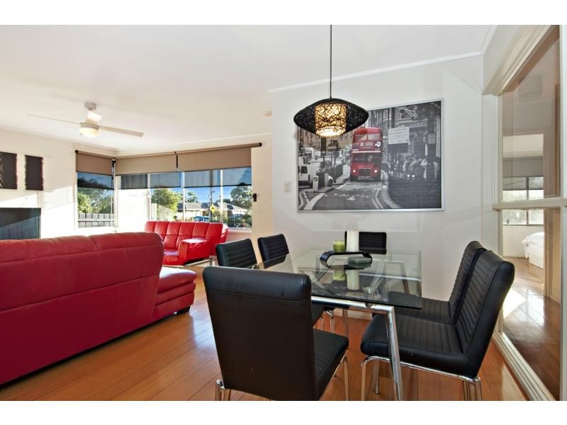 72 Ashleigh Avenue, Frankston VIC 3199