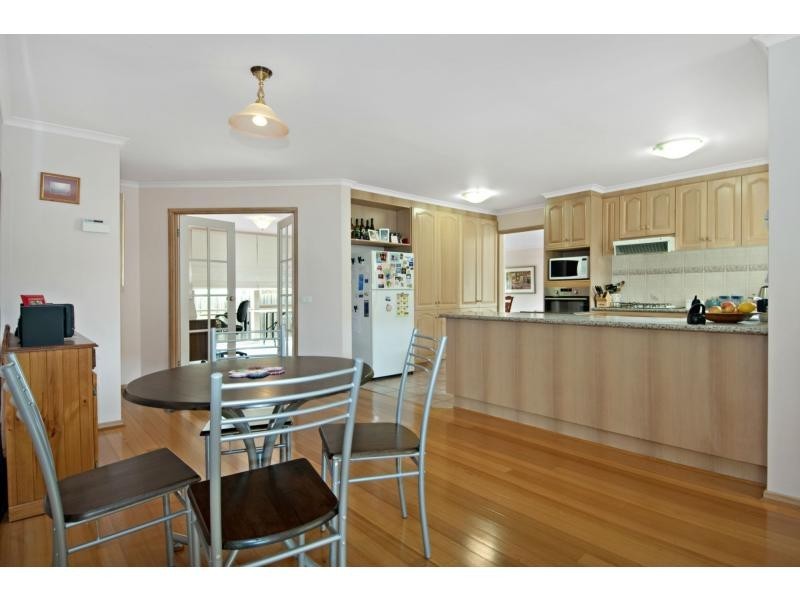 17 Kensington Avenue, Frankston South VIC 3199