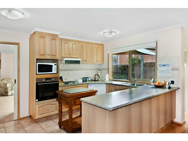 17 Kensington Avenue, Frankston South VIC 3199