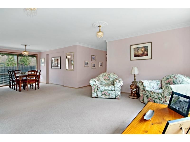 17 Kensington Avenue, Frankston South VIC 3199