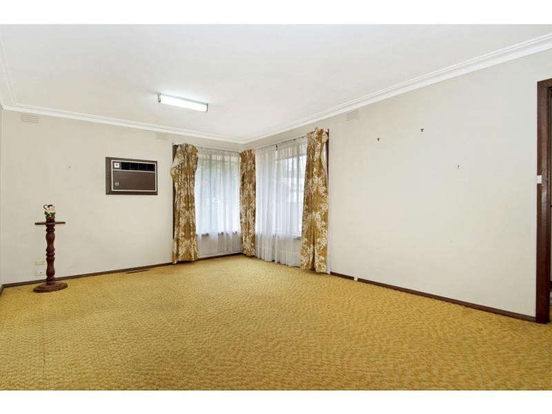 17 Finlay Street, Frankston VIC 3199