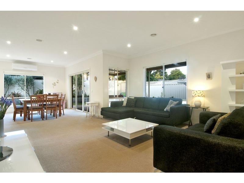 8/18 Grandview Grove, Baxter VIC 3911