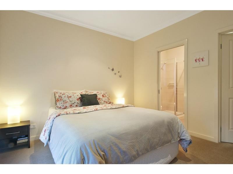 8/18 Grandview Grove, Baxter VIC 3911