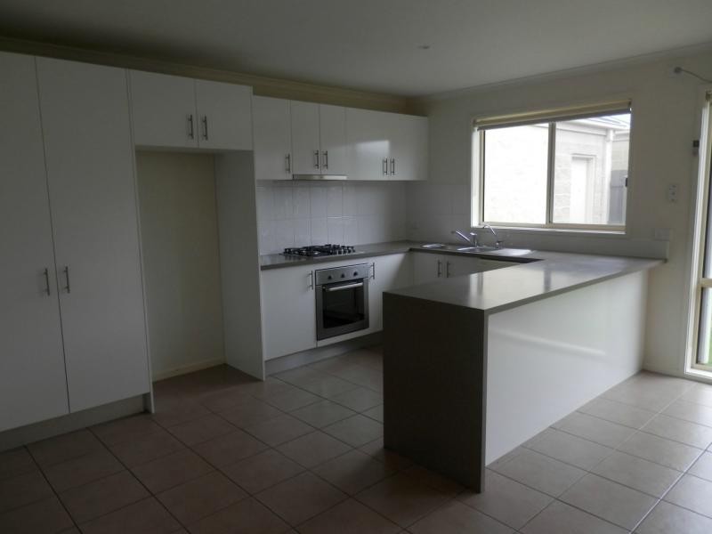 55 Guelph Street, Somerville VIC 3912