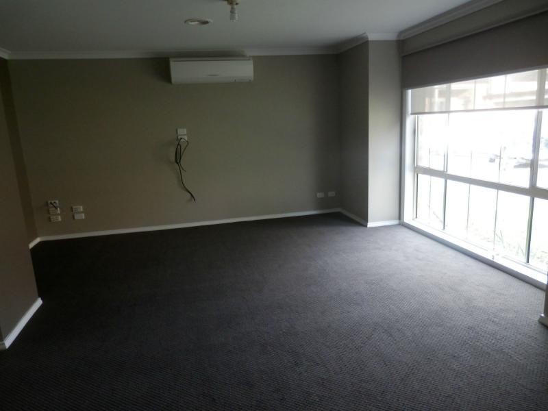 1/17 Kars Street, Frankston VIC 3199