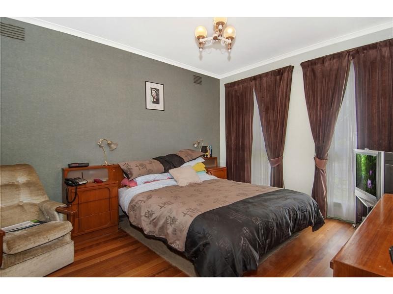 12 Parsons Avenue, Glen Waverley VIC 3150