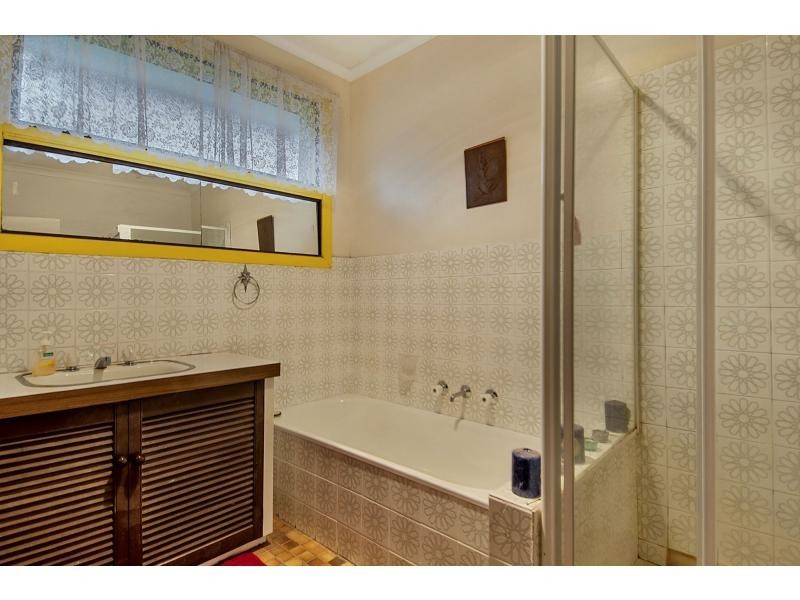 12 Parsons Avenue, Glen Waverley VIC 3150